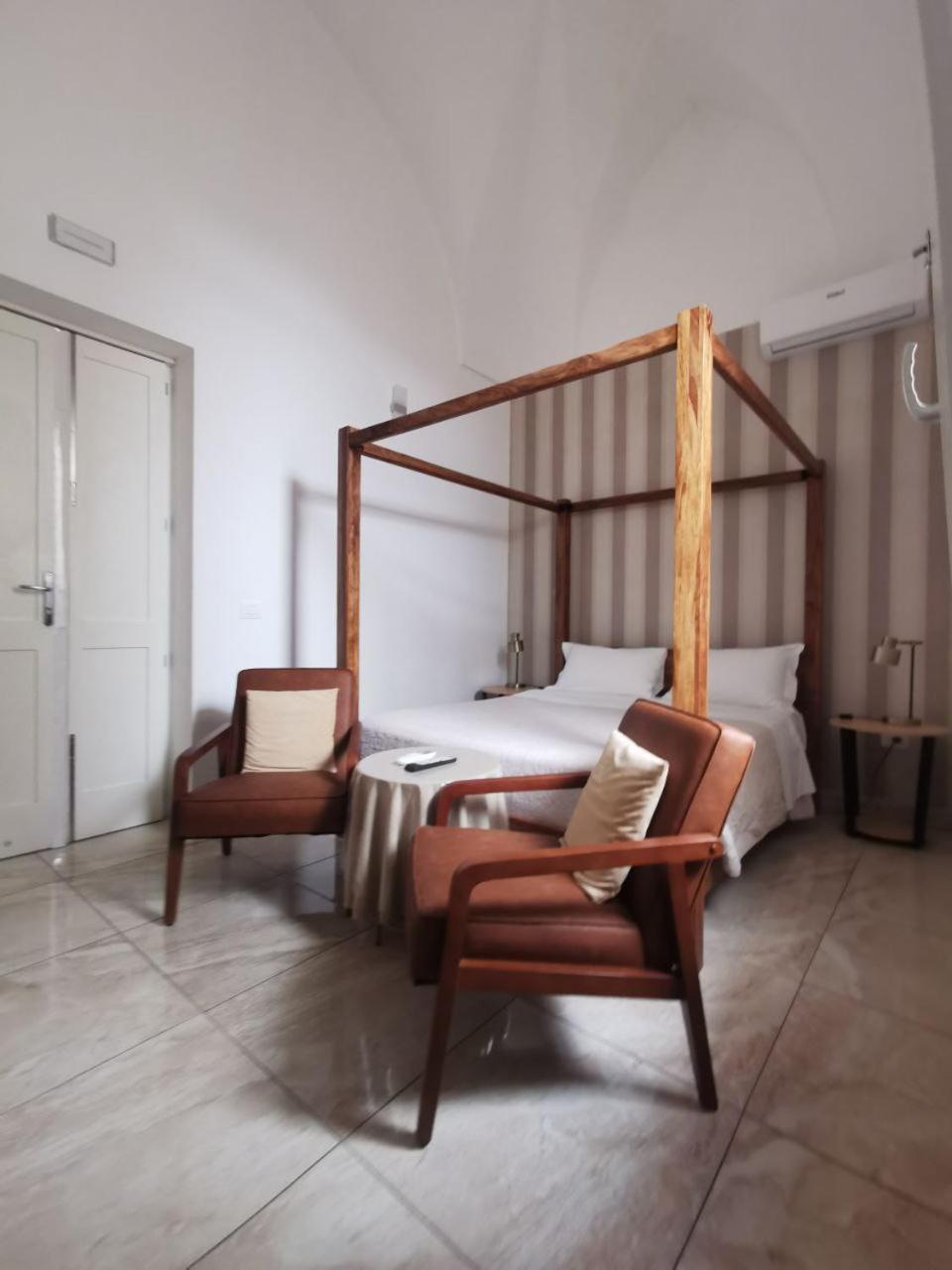 Dimora San Biagio Suites&Apartment Lecce Exterior photo